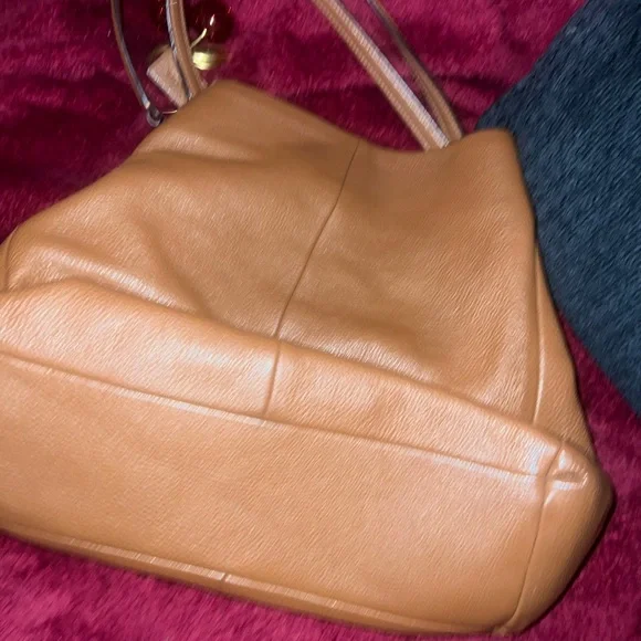 Coach Madison Phoebe Dalton 31 Leather Tan Handbag - Picture 5 of 11